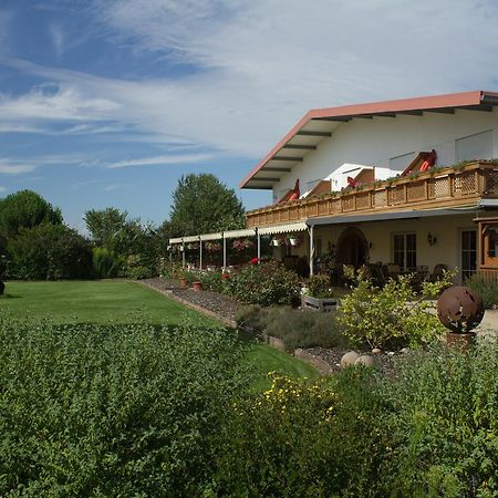 Gaestehaus Vinetum Altdorf  Экстерьер фото